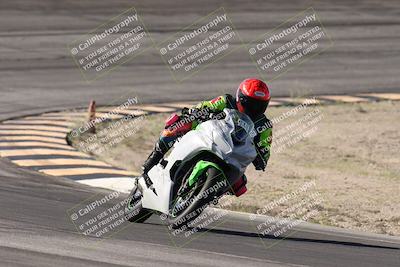 media/Jan-15-2026-Racers Edge (Thu) [[dfebeb70ab]]/3-B Group/Session 2 (Bowl Exit)/